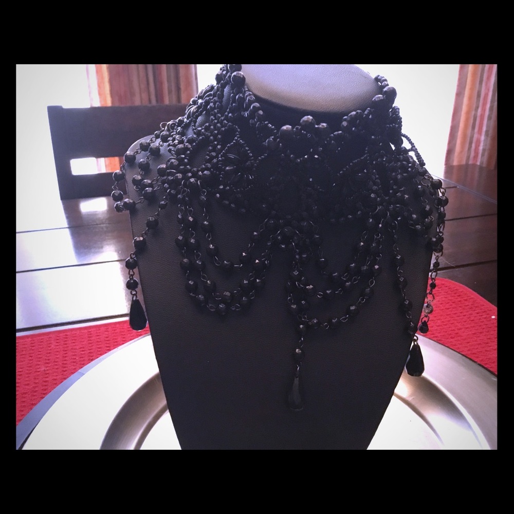 Chocker style